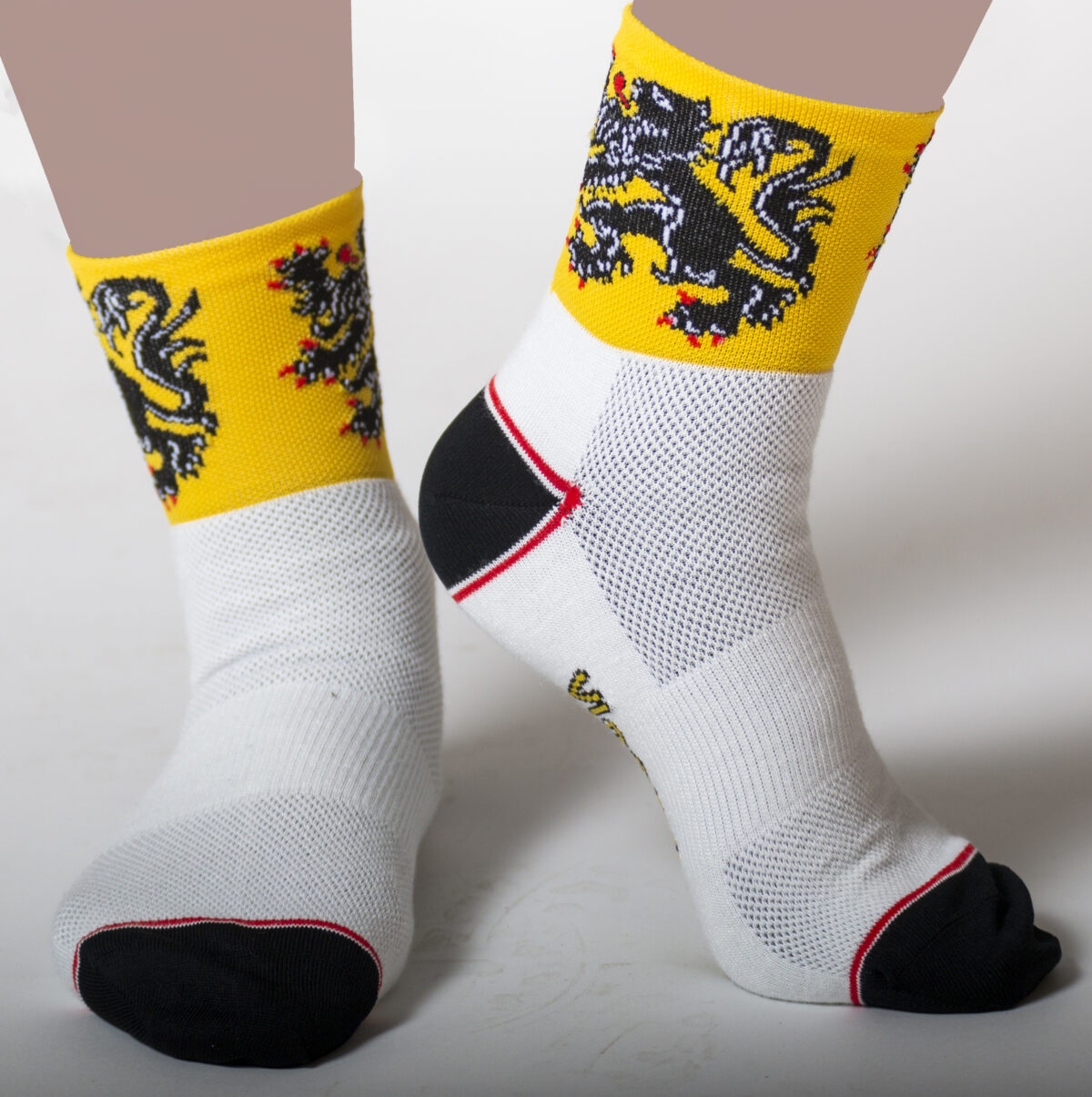 Wielersokken met de Vlaamse Leeuw. Rode klauwen - Afbeelding 2